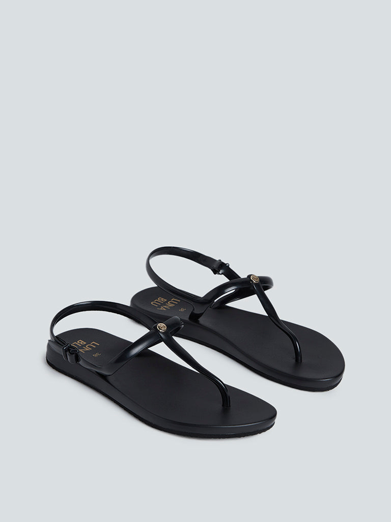 LUNA BLU Black T-Strap Sandals